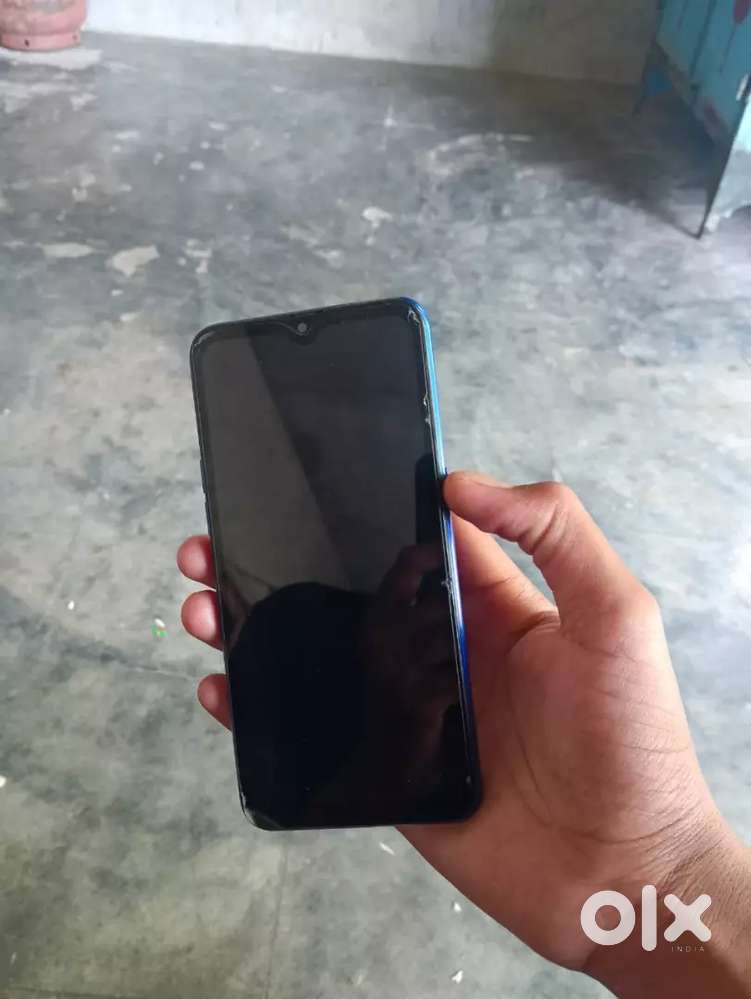 यह मोबाइल रियलमी c2 है a1 क्वालिटी