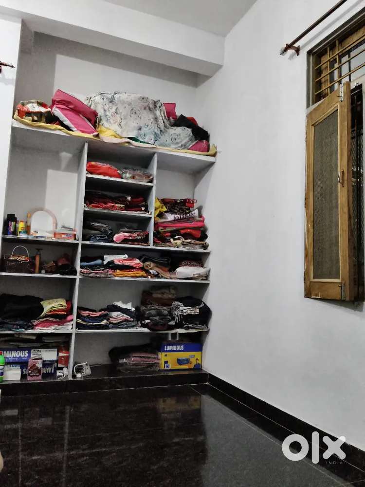 Flat available for Rent