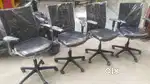 Office revolving chairs Available quantity