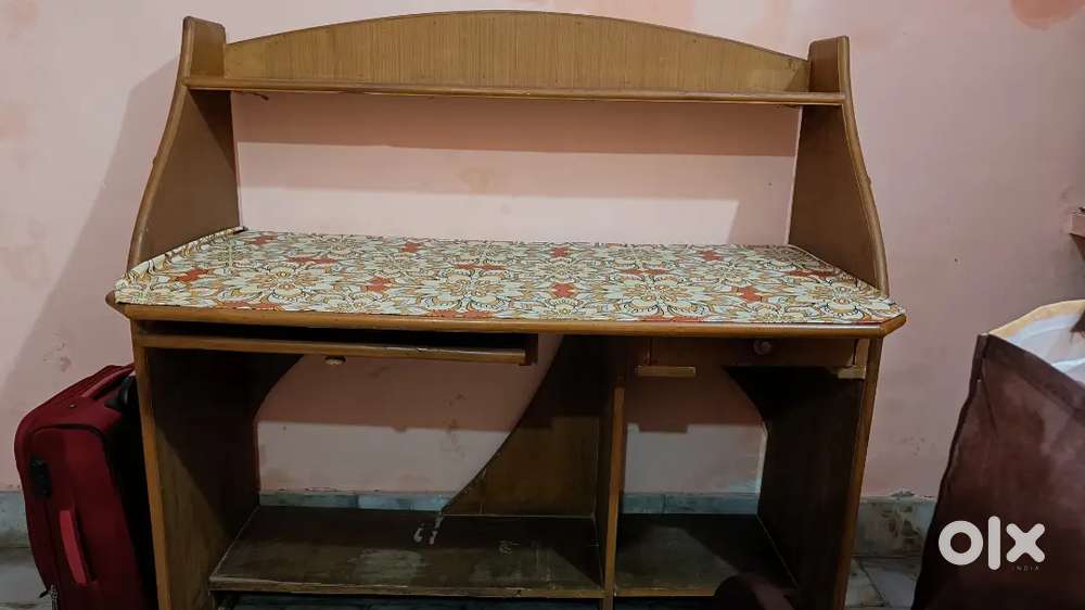 Office/Computer Desk Cum Study Table