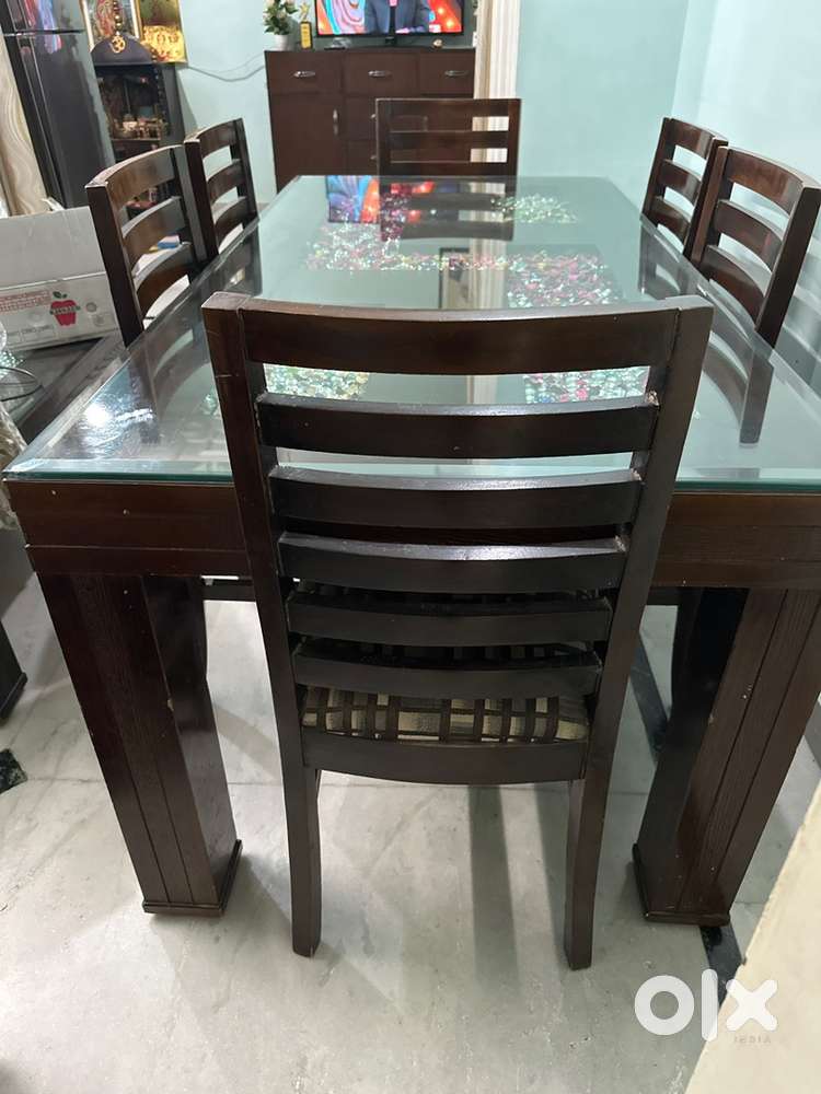 Dining Table with 6 Chairs