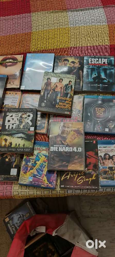 30 Blue rays, Dvd, CD