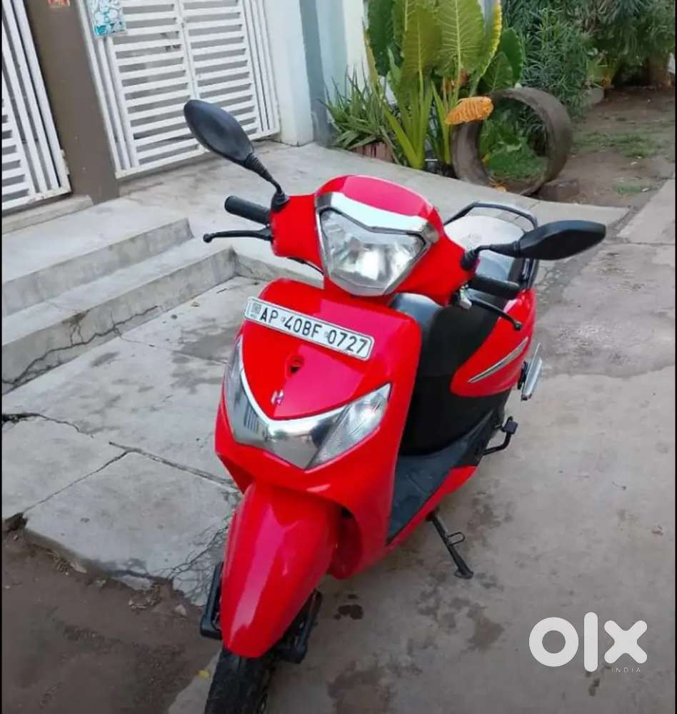 Hero Honda pleasure plus