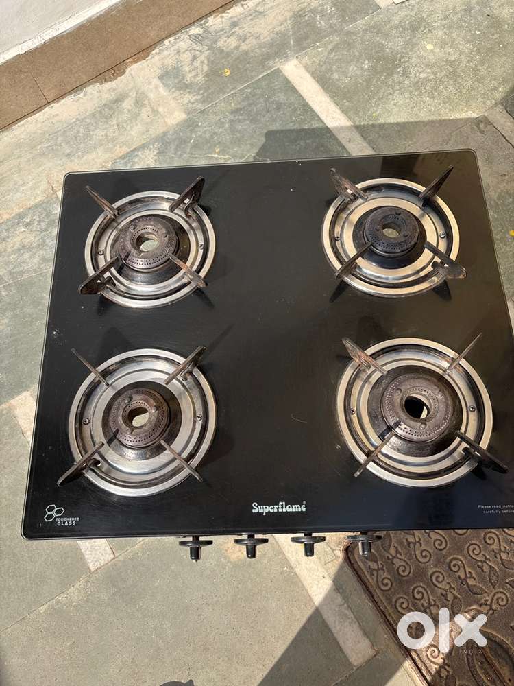 4 burner stove