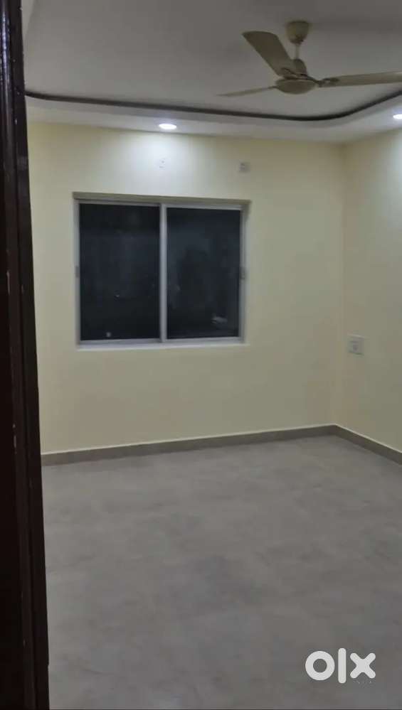 Flat for sale at Shyam Vatika 3 BHK, Parking Included