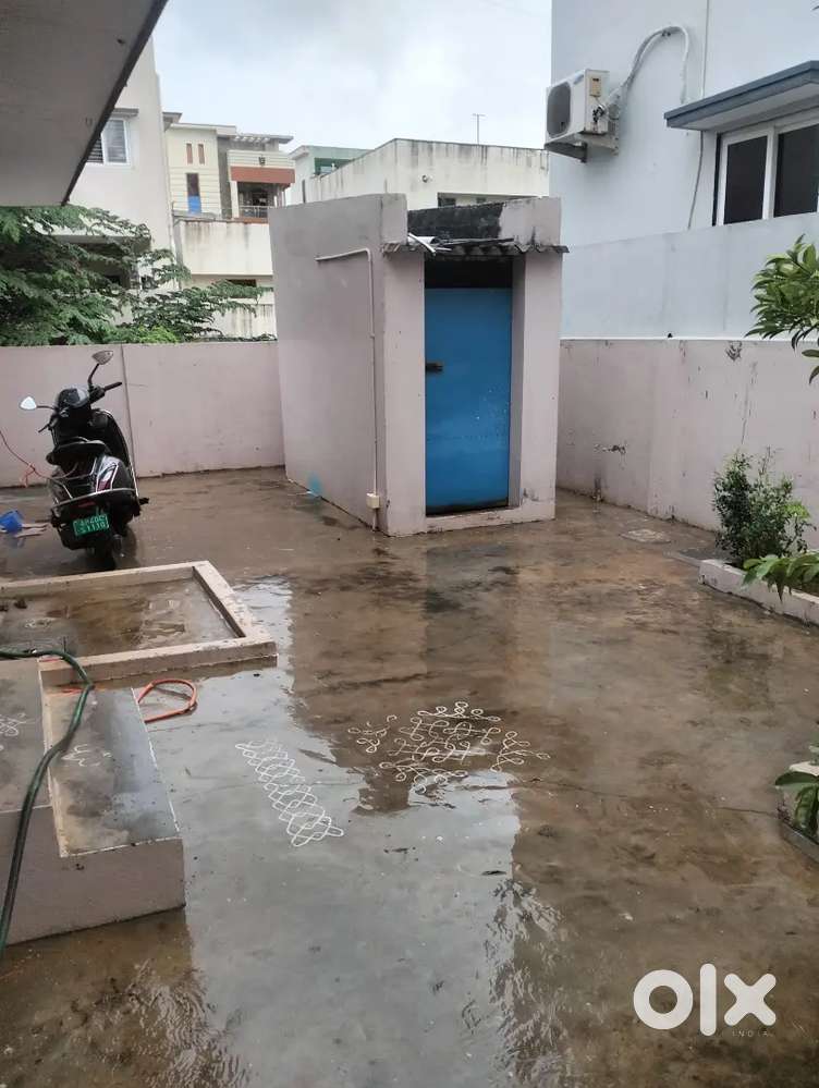 2car parking  for families r bachelor's r office s