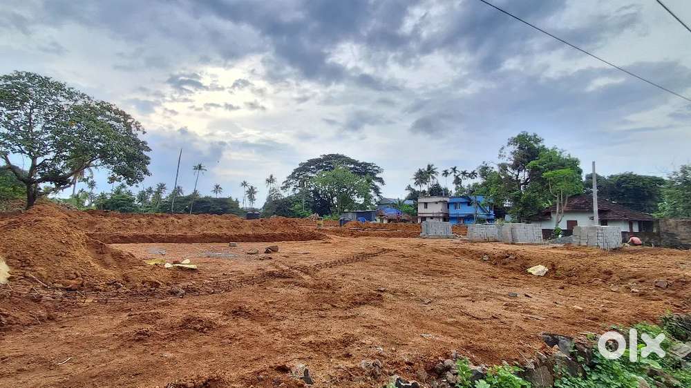 4,5,6 Cent Villa Plot For Sale Kakkanad Thuthiyoor,Near Adarsa School