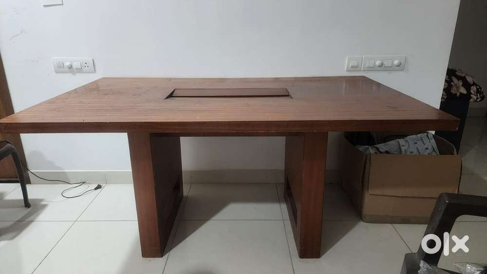 Dinning table