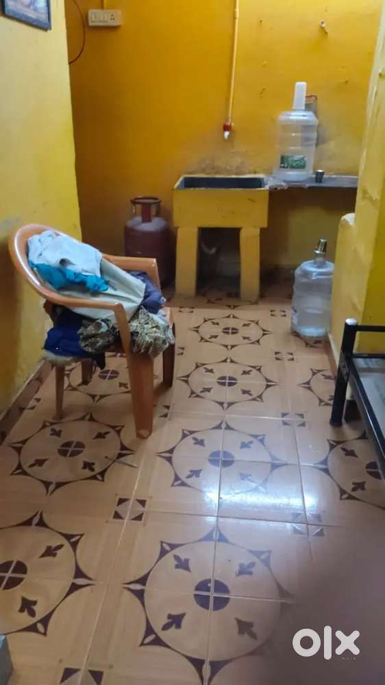 No house owner torture no no rules and regulations