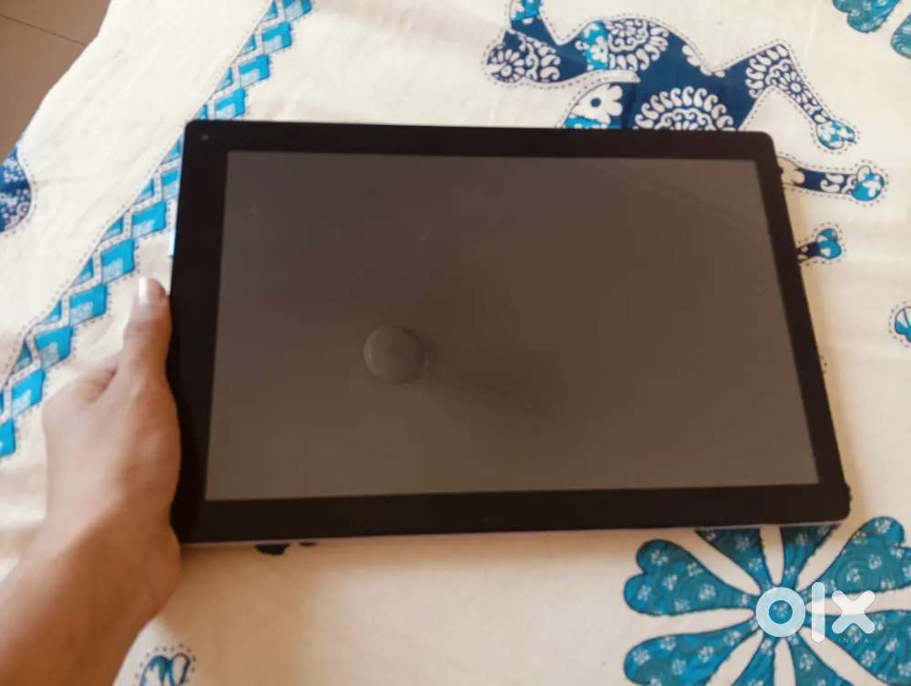 Avita laptop 12.1 inch