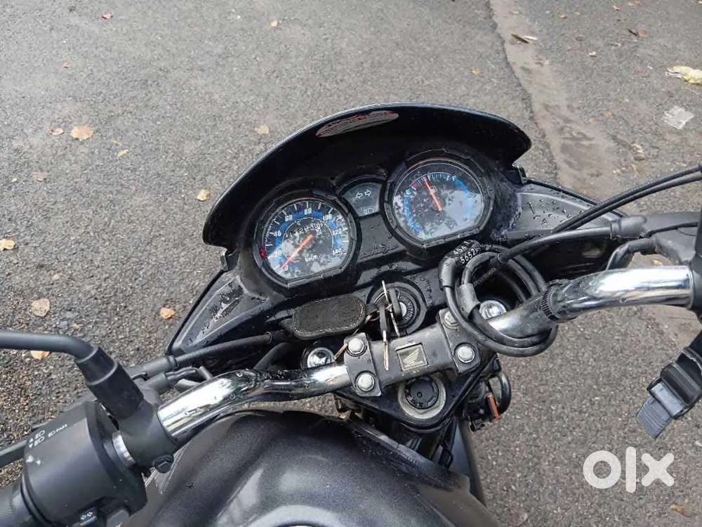 Honda shine 125cc mat grey