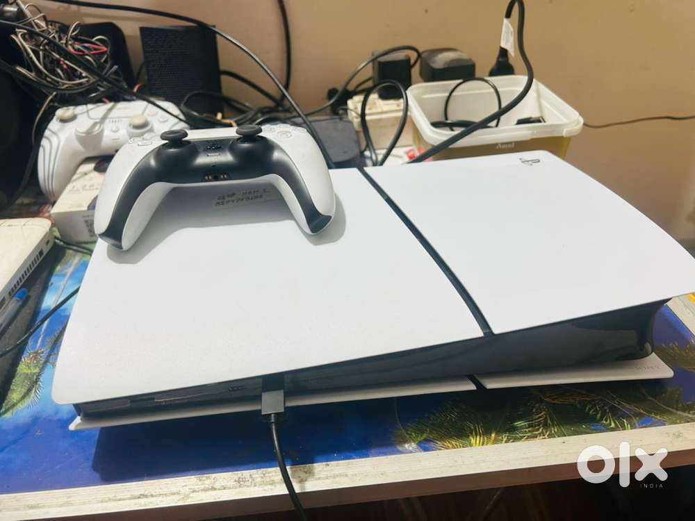 Play station 5 ps5 slim digital