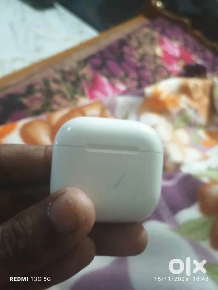 Apple 4 th generation Price negotiable