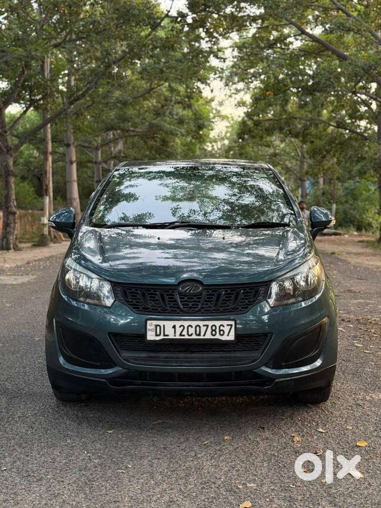 Mahindra Marazzo M6, 2019, Diesel