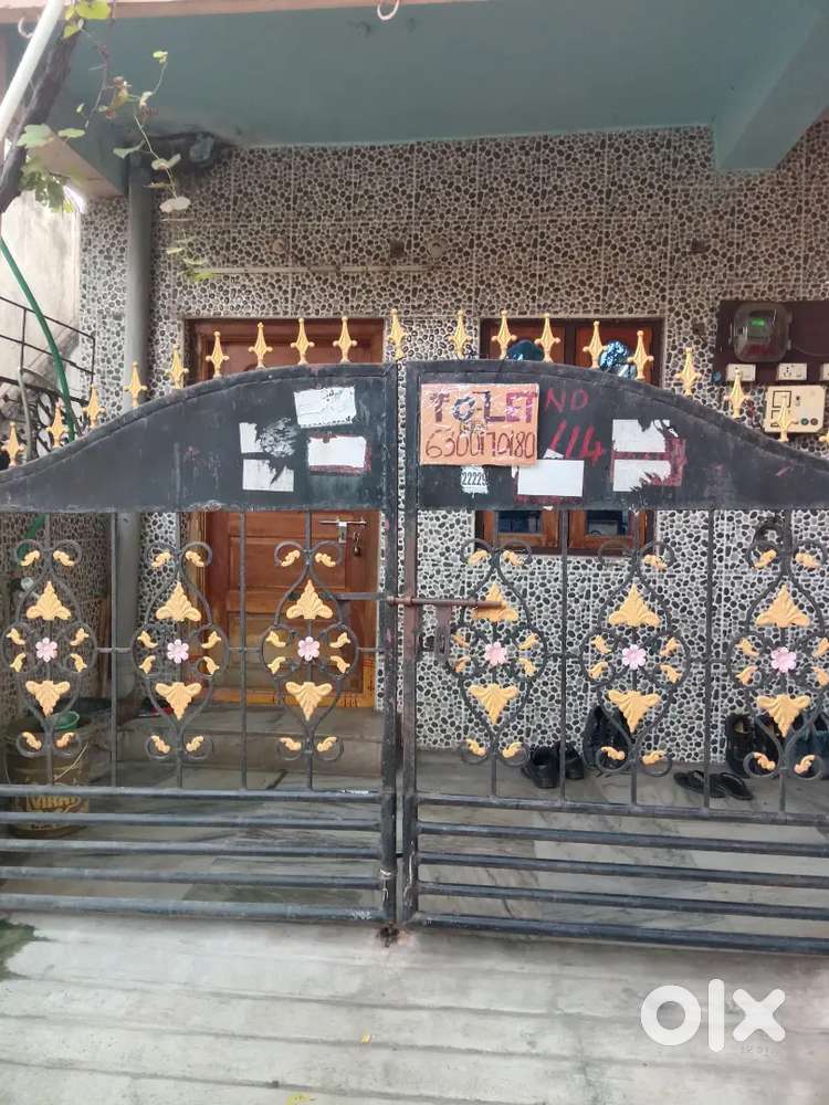 Big Hall,bed rooms, pujaroom, municipality water,