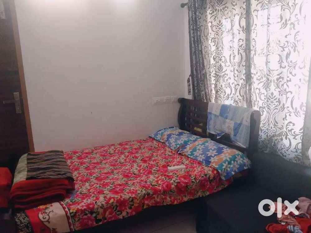 1 BHK FURNISHED APPARTMENT FOR RENT KANGARAPADY FAMILY ONLY