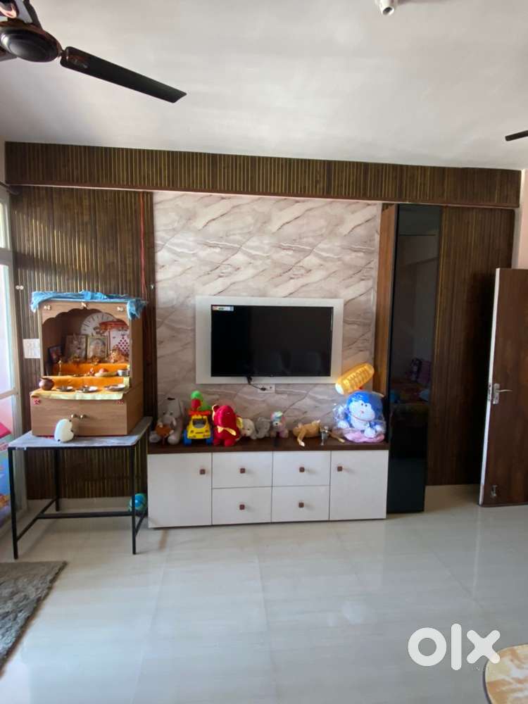 2 bhk semi furnished flat with 2 year maintance paid