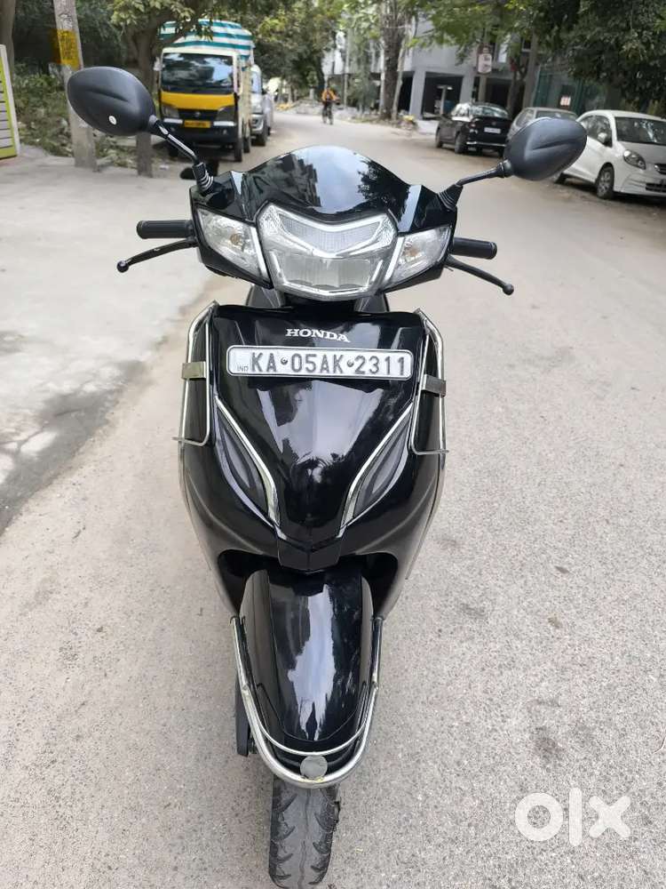 Honda Activa 5G single owner no scratches showroom maintenance