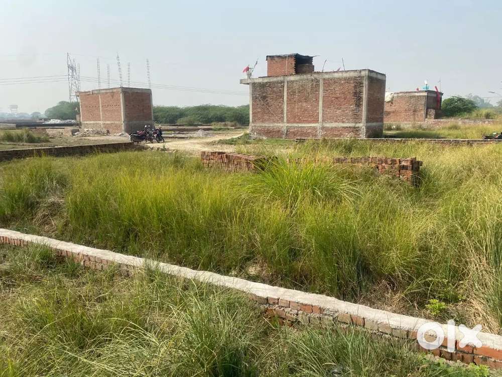 400 guj plot all paper work completed on main road 3 plot