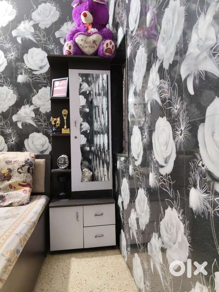 Pati seti, dressing table