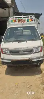2022 modal 2 tayar new 1yer insurance 2yer fitness Dadi ok hai koi