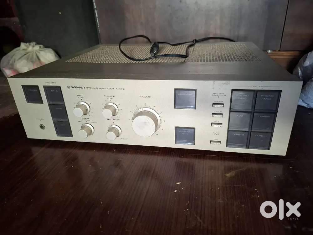 Stereo amplifier pioneer A 470. 110 v