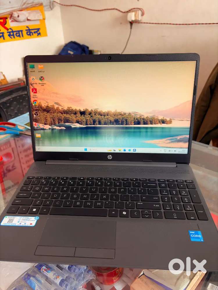HP i3 laptop