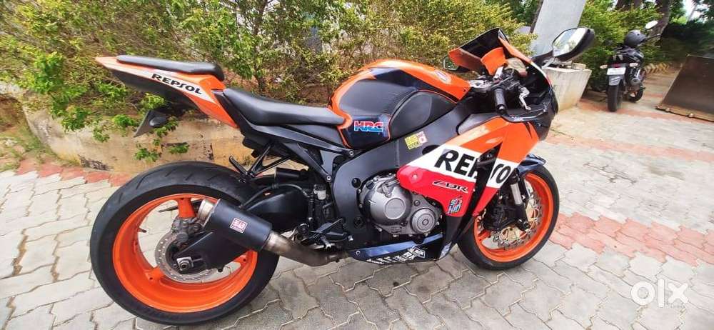 Honda CBR1000rr fireblade (2008) repsol for sale
