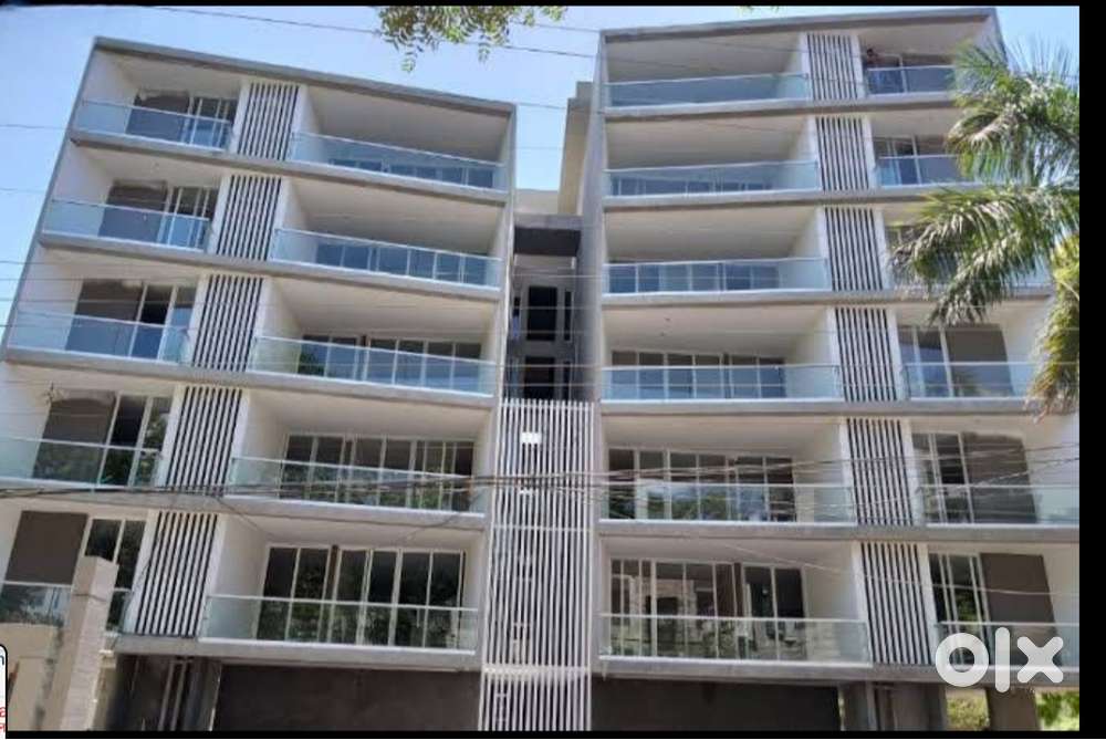 Flat For Sale in MANORMAGANJ, INDORE