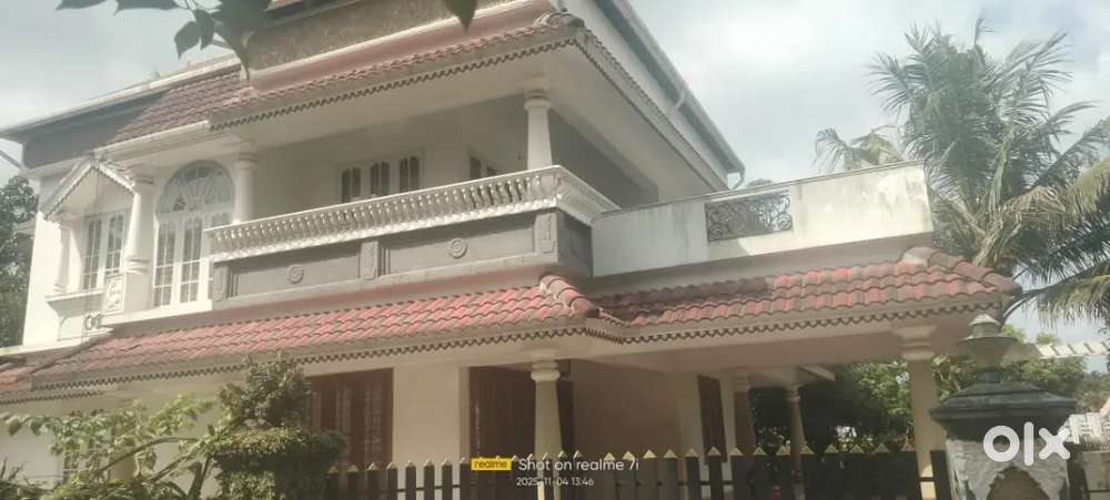 Fully Furnished 4BHK House for Rent in Kizhakkambalam  ₹20,000