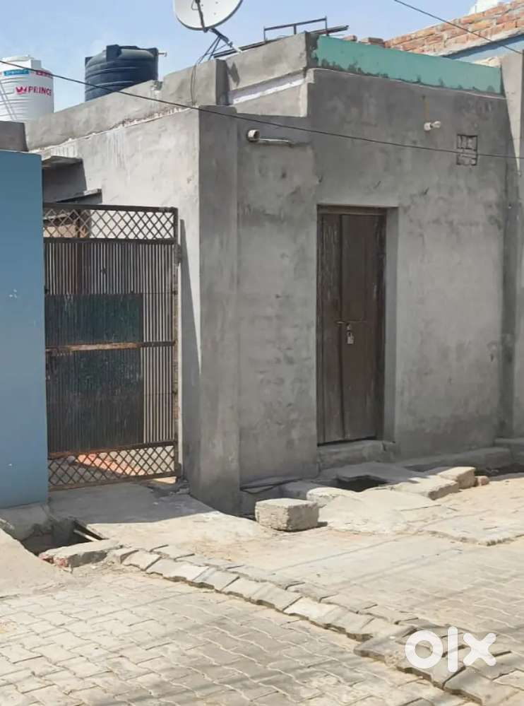 140 gaj plot for sale