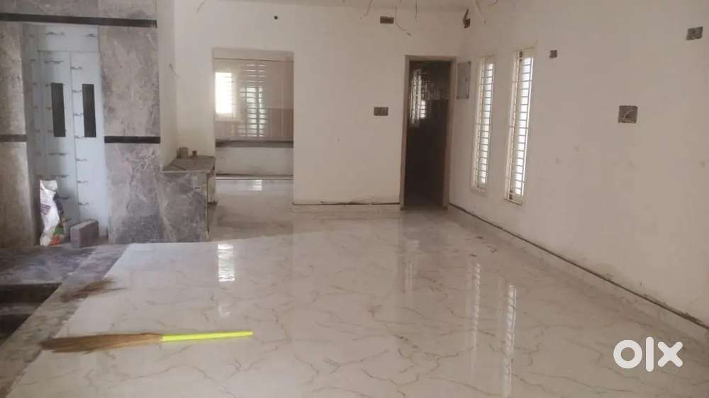 G+2 Floors with Lift
Furnished Duplex 4BHK House at Valasaravakkam