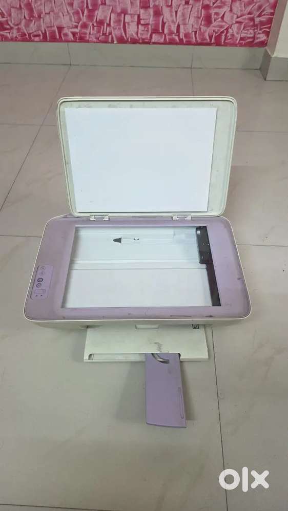 HP deskjet 2331 colour+ blackn white printer