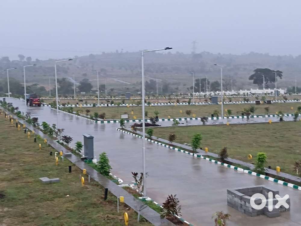 Thavarekere-magadi road