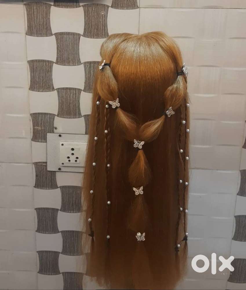 Need beautician for threading, waxing, hairstyle, facial.