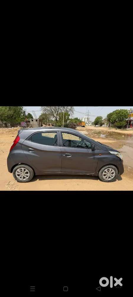 Maruti eon in best condition not accedental