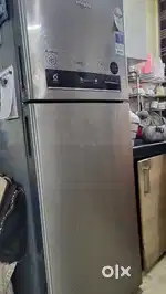Whirlpool double door fridge