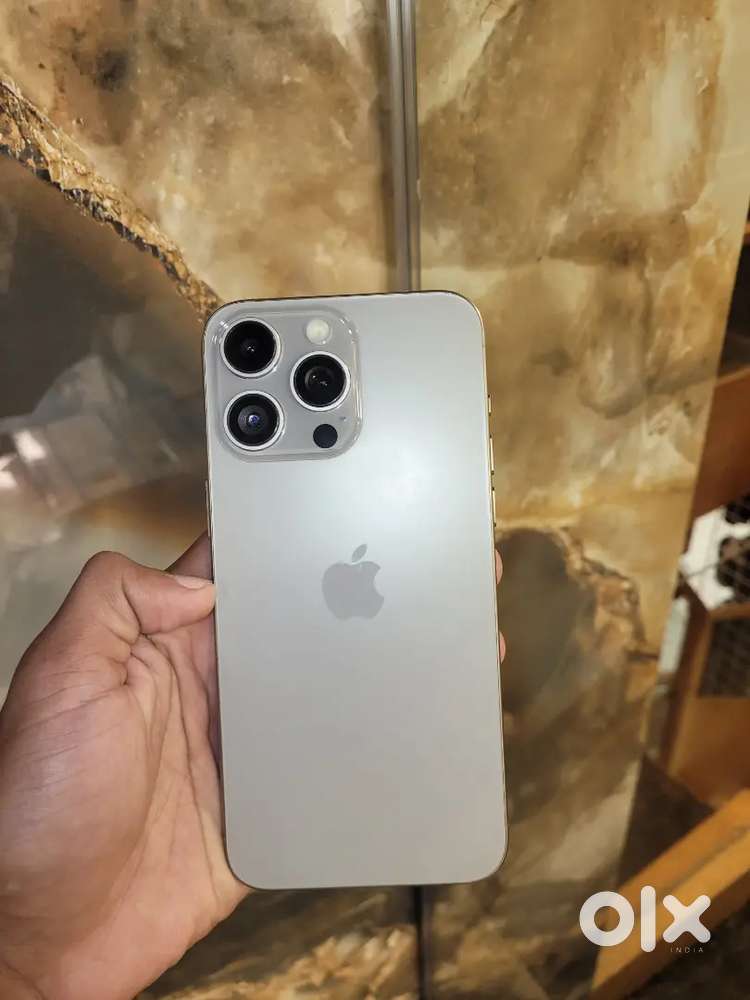 15 PRO MULTY COLOUR REFURBISHED MOBILE WE HAVE A STORE GENIUN DELLER