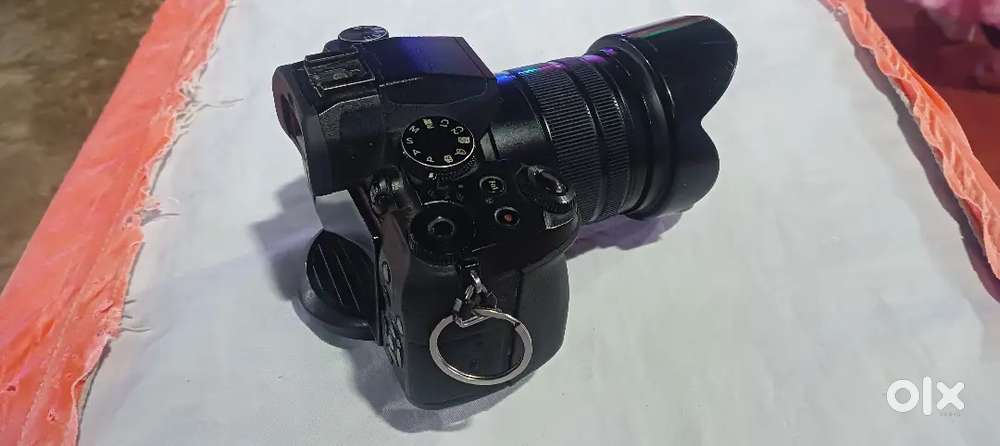 Lumix g85 cemra 14_140 lens working condition