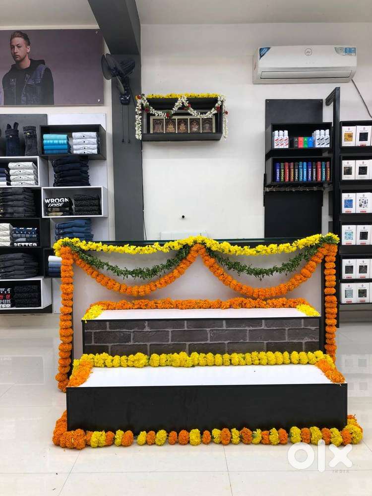 Running Garment Showroom for Rent in Tiruttani!