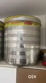 2 Big Stainless Steel Containers – 25 Kg Capacity
