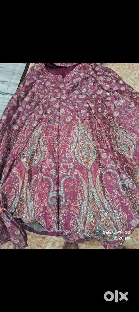 Lehnga cholli