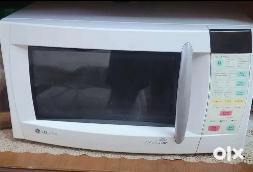 LG Microwave oven with grill