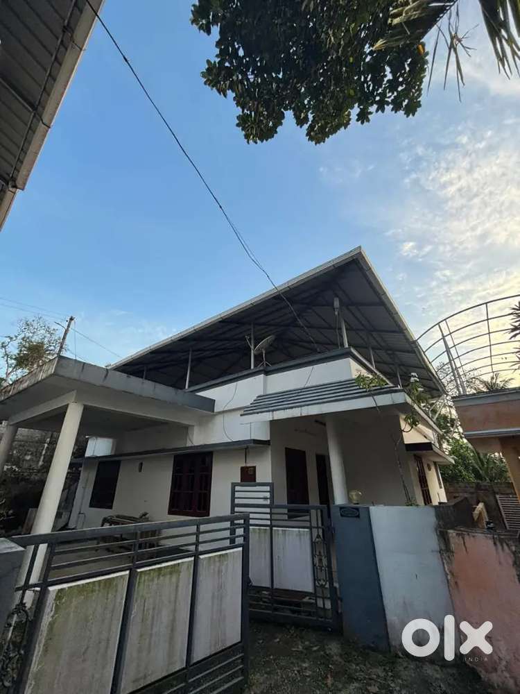 A single storeyed house for rent near techno park phase 4 Mangalapuram