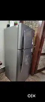 LG refrigerator Double door 4 star 260 liters Warranty