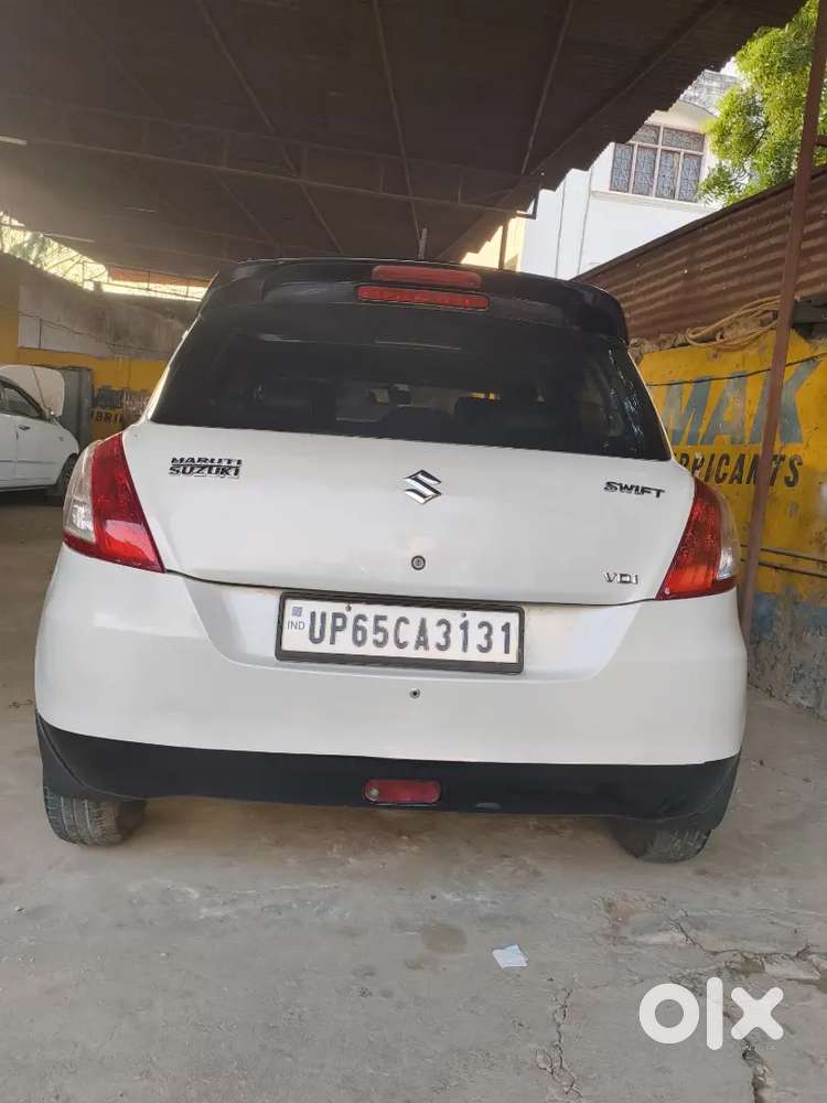 Maruti Suzuki Swift 2015 Diesel 105000 Km Driven.