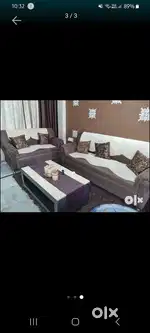 In good condition 3+ 2 sofa set