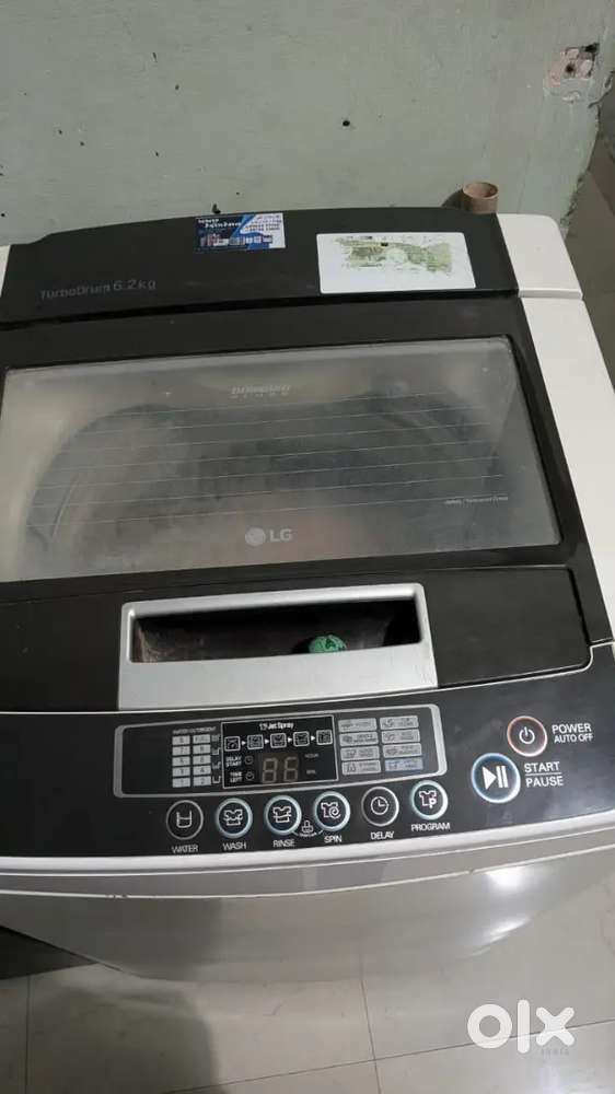 LG fully automatic 6.2 kg washing machine