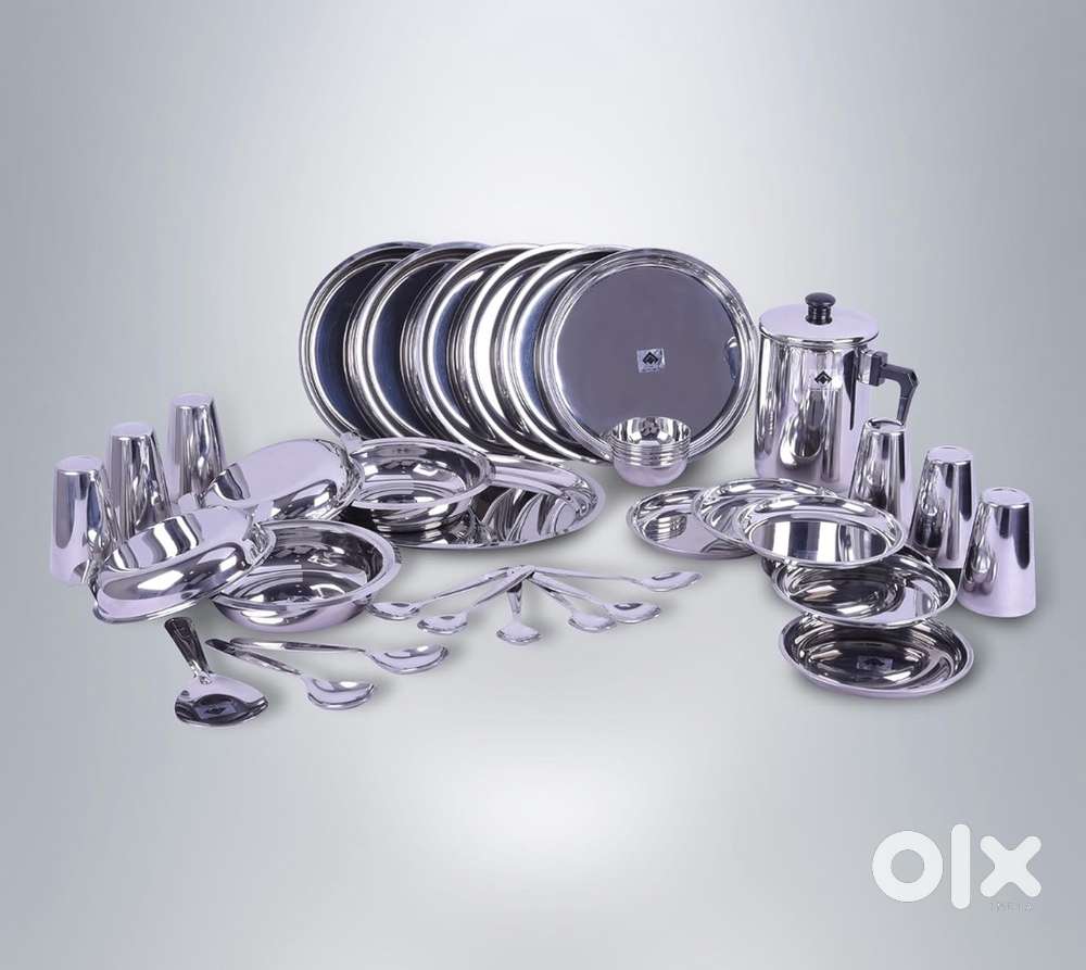SAIL Salem Stainless 37-Piece Dinner Set (new)