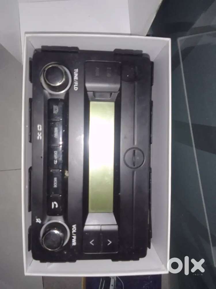 Wagon-R orignal stereo with Bluetooth connectivity